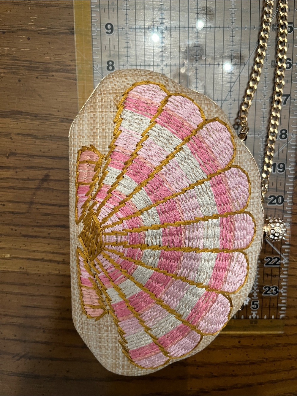 Haute Hippie Pink & Cream Shell-Embroidered Clutch with Gold Chain - Picture 15 of 15